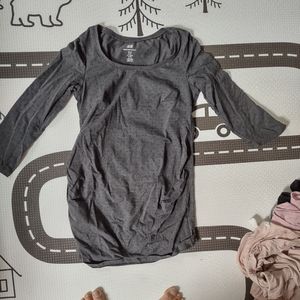 LOT 2 maternity tops H&M